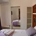 Terronia Nocleg ze śniadaniem Neapol