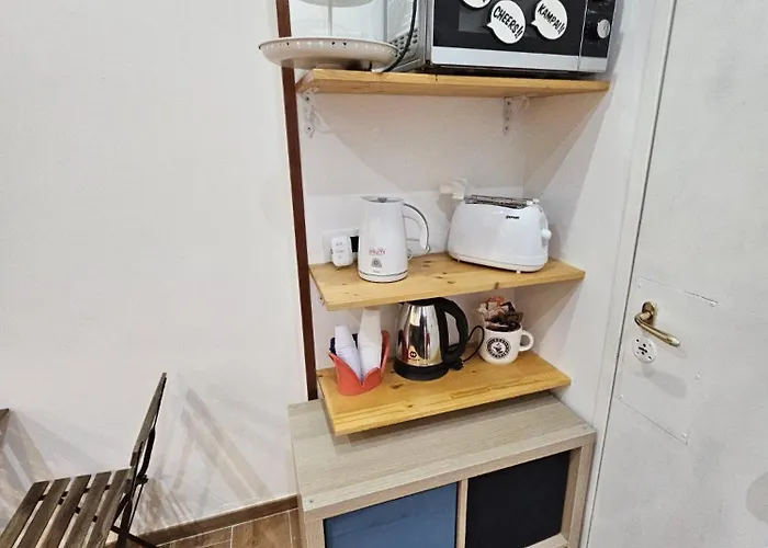 Alojamento de Acomodação e Pequeno-almoço Terronia Nápoles